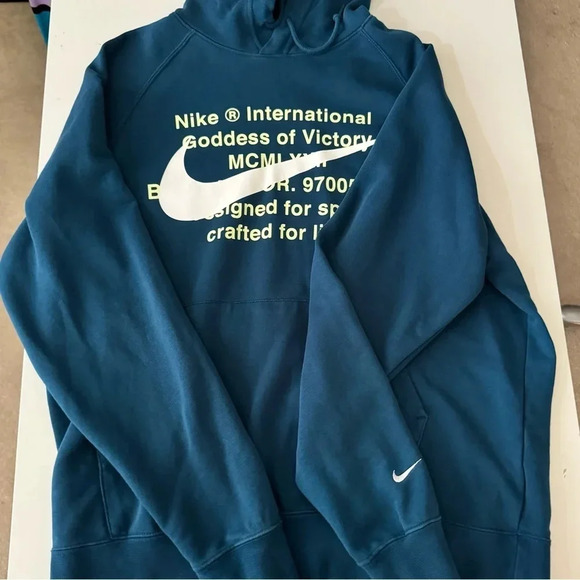 Nike International Goddess of Victory hooded sweatshirt Men’s size Large - Picture 2 of 11